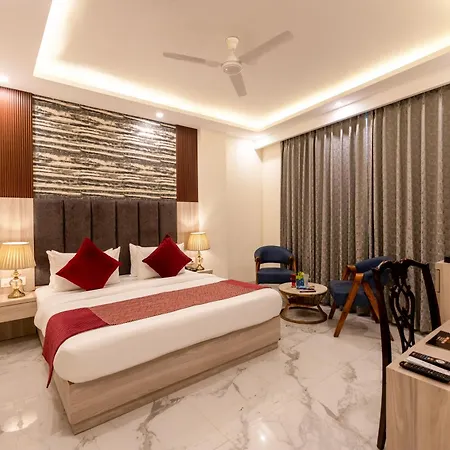 Hotel East Residency Aerocity Delhi Airport